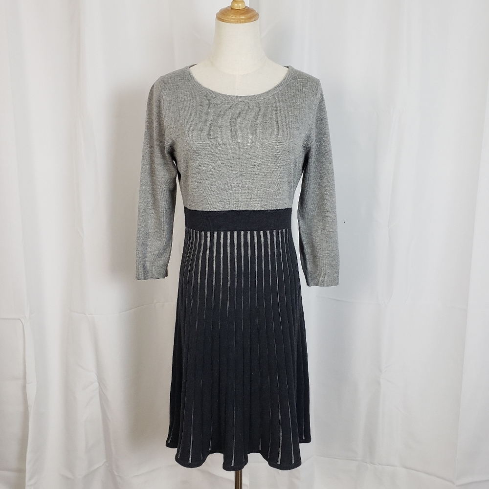 Calvin Klein Woven Ribbed Fitted Sweater Dress Black Grey Size Medium